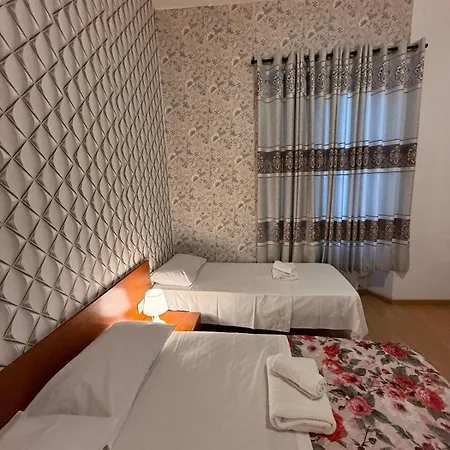 Pensionat Paradise New Rom