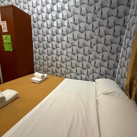Pensionat Paradise New Rom